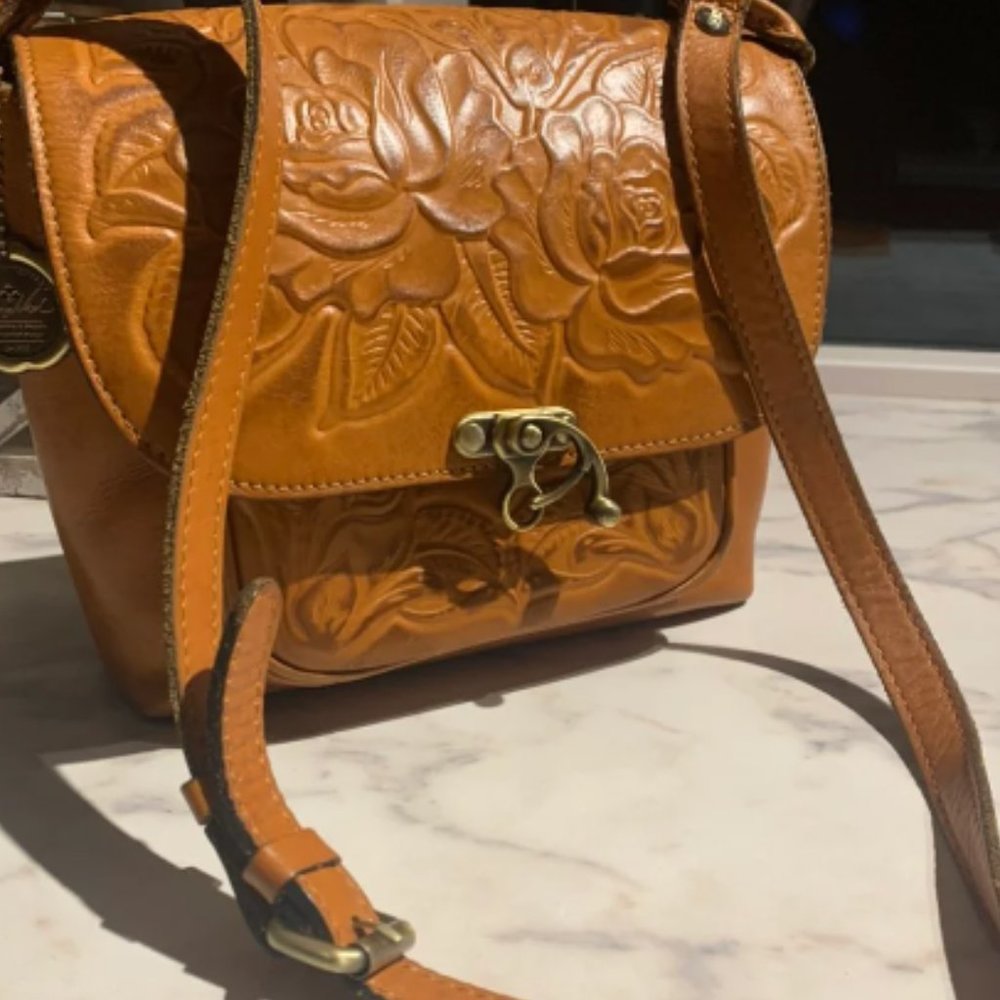 Patricia Nash Leandra leather crossbody